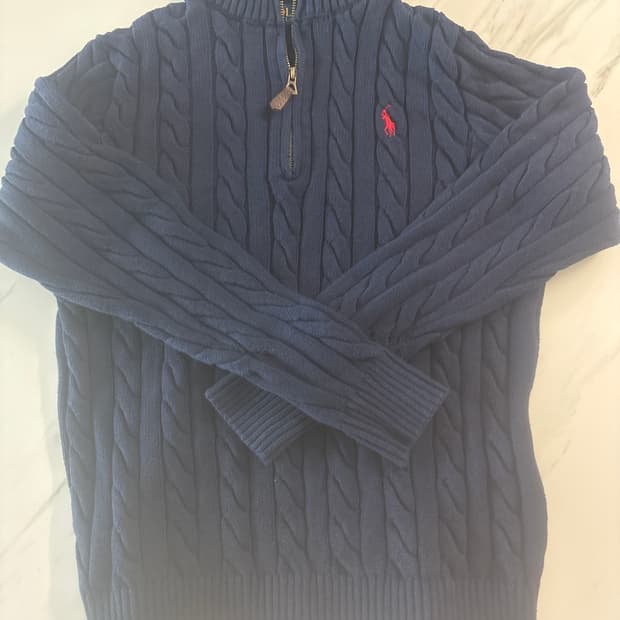 폴로 랄프로렌 꽈배기 반집업 니트 팝니다