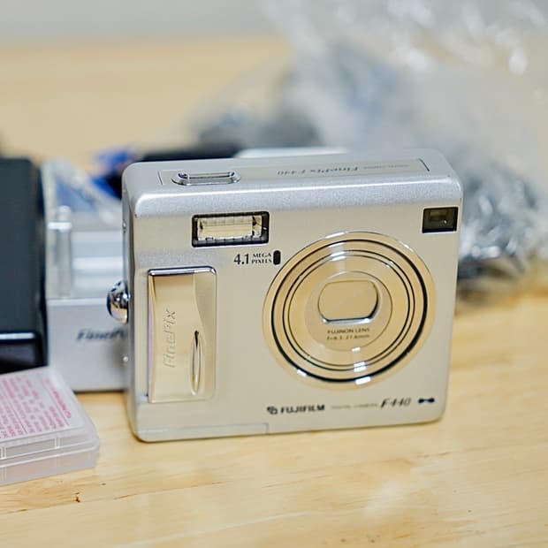 [레어템] 후지필름 FinePix F440 디카 풀박스