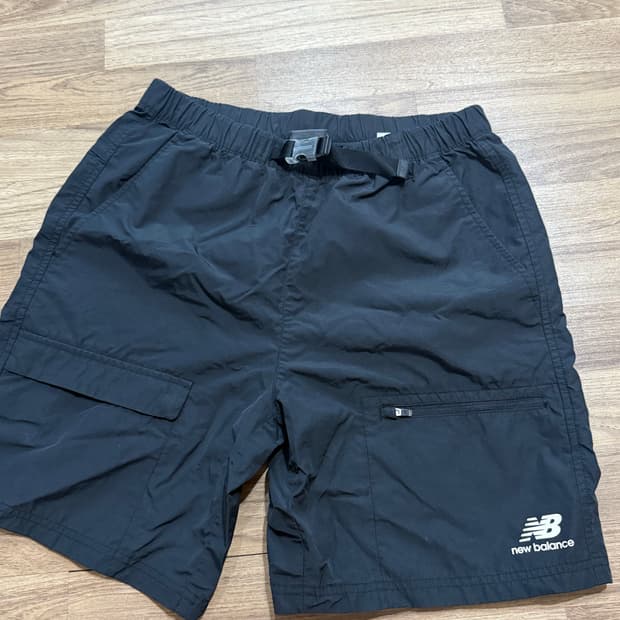 New balance / 반바지 / M