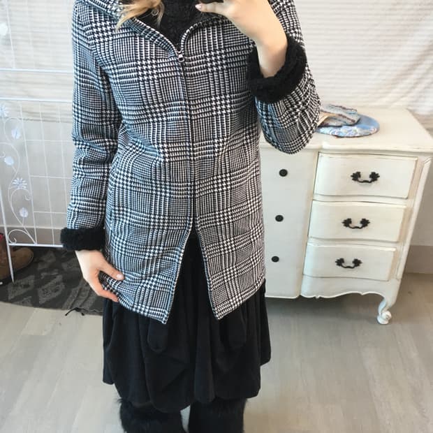 houndstooth checker mustang zip-up