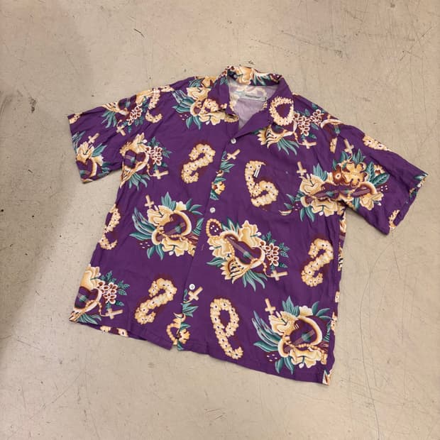 세인트페인 플라워 패턴 반팔 셔츠