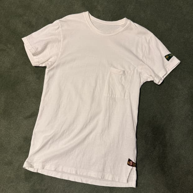 캐피탈 화이트 반팔티