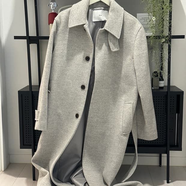 던스트 발마칸 코트