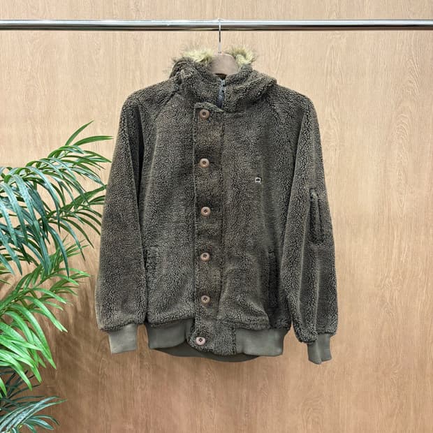 울리치 보아 플리스 후드 자켓 페이크 퍼 트리밍 소매 포켓 디테일 브라운