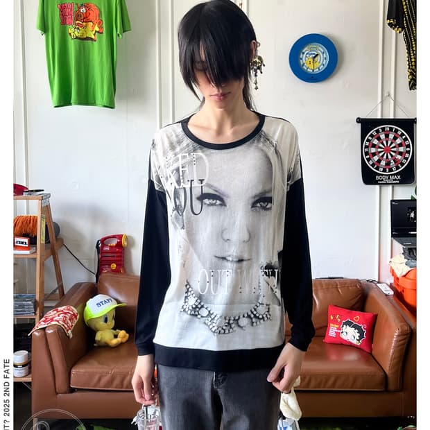 LAZY DAISY Japan Punk Print Long-Sleeve
