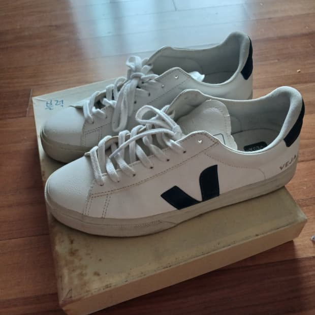 베자 화이트 스니커즈 280