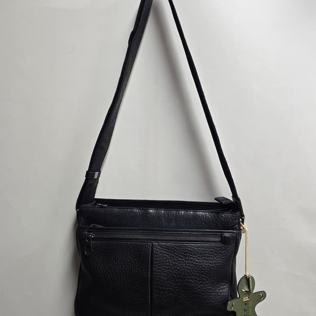 가죽 크로스 가방 (공용)