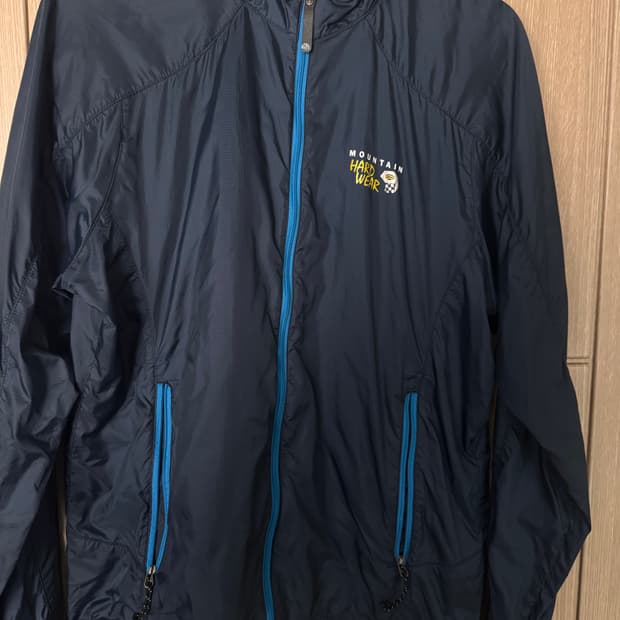 마운틴하드웨어 바람막이 
