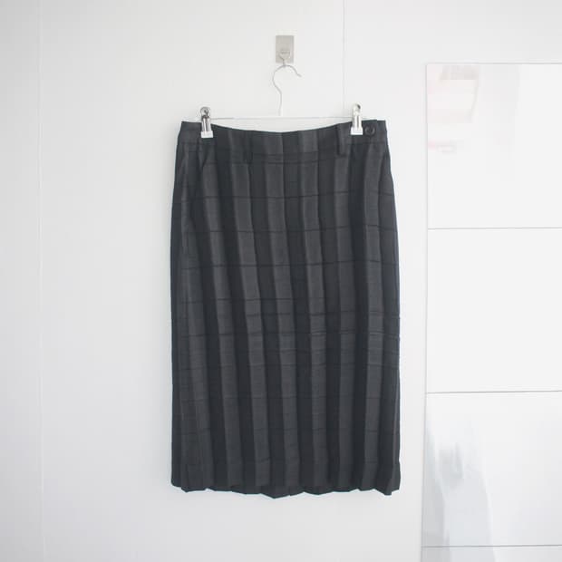issey miyake pleats skirt