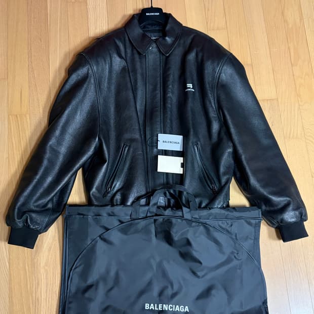 발렌시아가 택시 (유니핏 초판) S사이즈 