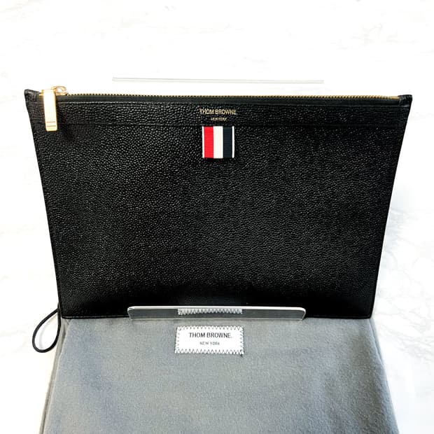 [S] 톰브라운 삼선탭 클러치