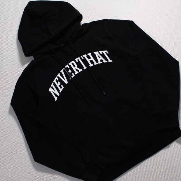 thisisneverthat® 디네뎃 블랙 기모 후드티 