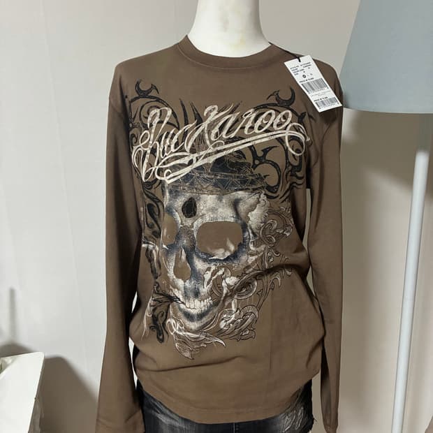 버커루 y2k 롱슬리브