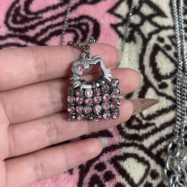 헬로키티 정품 핑크 목걸이