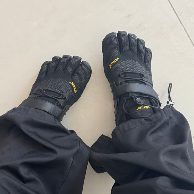 FIVE TOES SHOES 발가락 신발