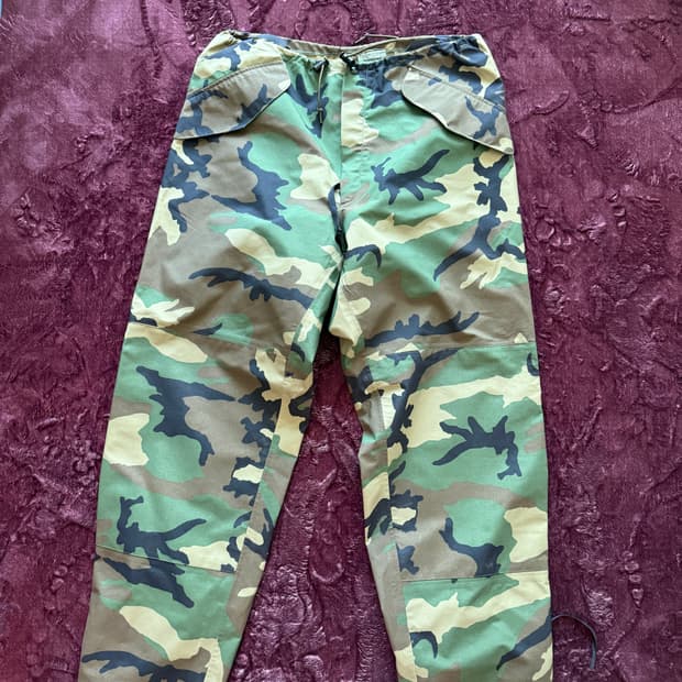 [L-L] Woodland Camo Gore-Tex Pants