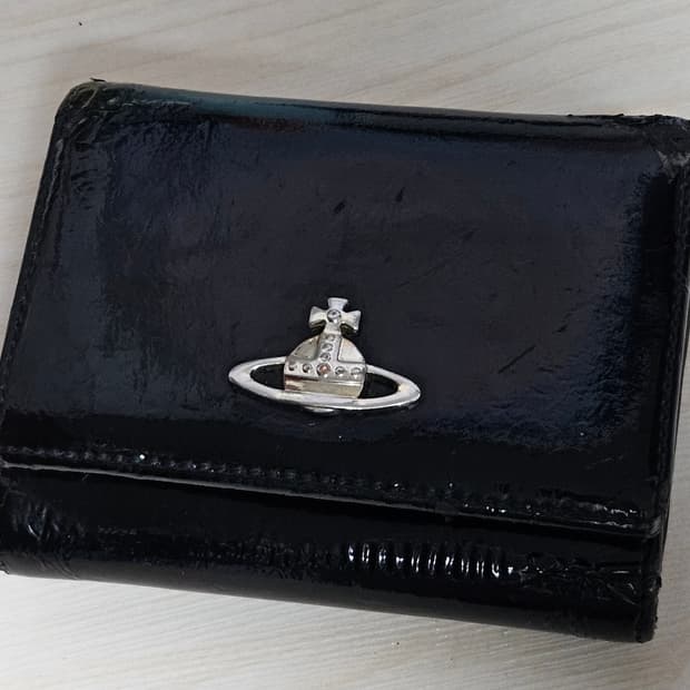 비비안웨스트우드 에나멜 반지갑/빈티지 웰렛