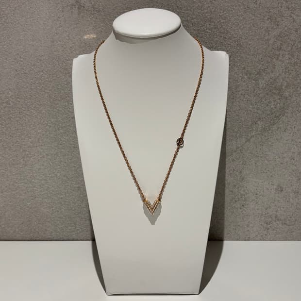 A+ / OS 루이비통 에센셜 V 진주 목걸이 골드