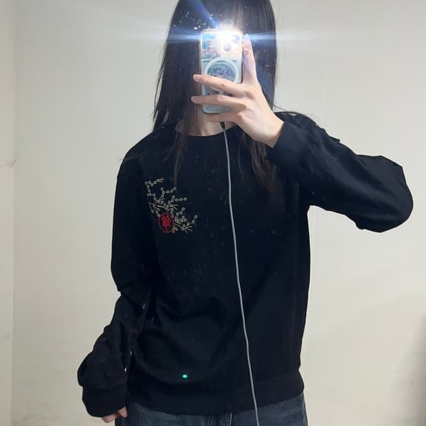 오리엔탈 자수 롱슬리브