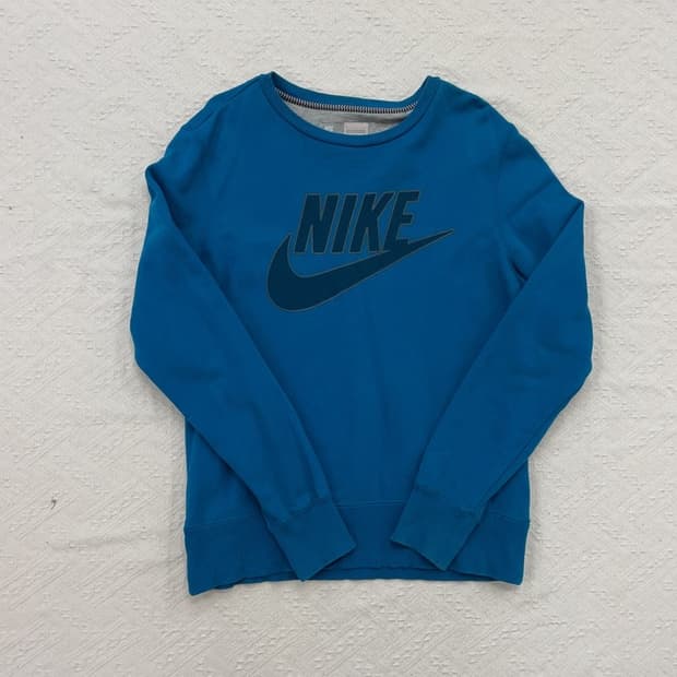 [95] 나이키 빈티지 자수 맨투맨