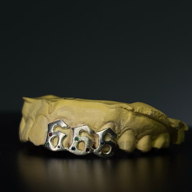그릴즈 grillz