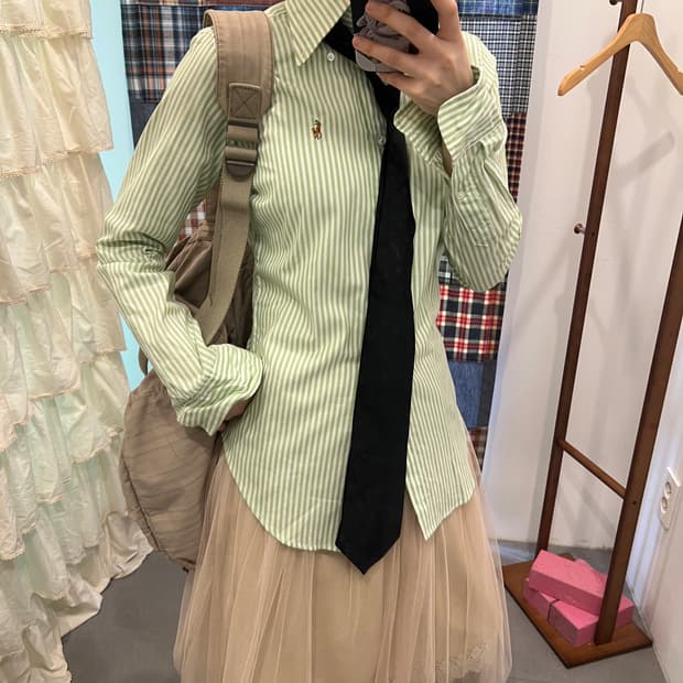 폴로 라이트그린 스트라이프 셔츠