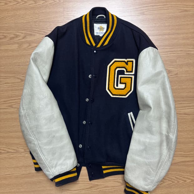 8-90’s 골든베어 레더 바시티 자켓