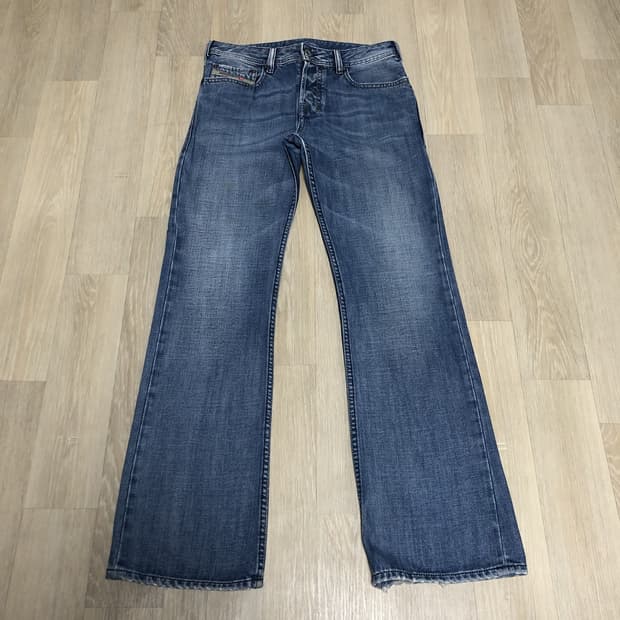 (30) 디젤 DIESEL 자티니 ZATINY 워시드 부츠컷 데님