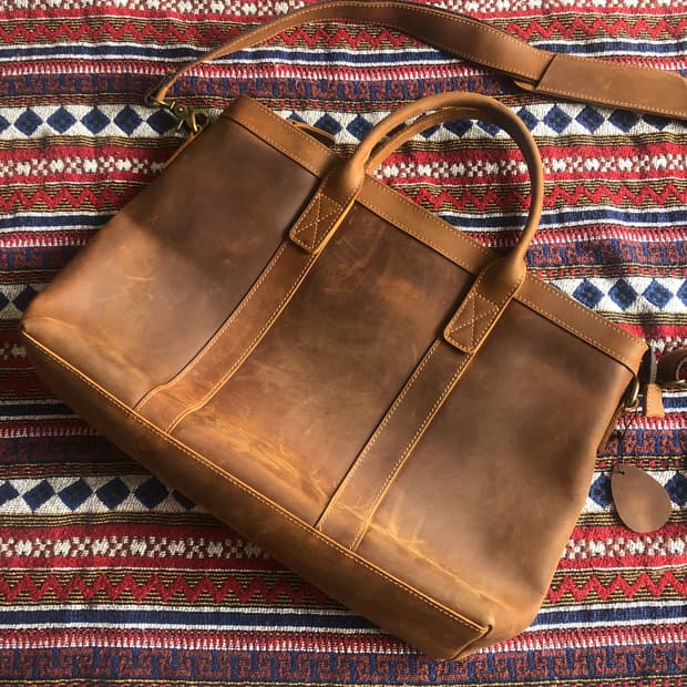 빈티지 브라운 레더 토트백 미사용