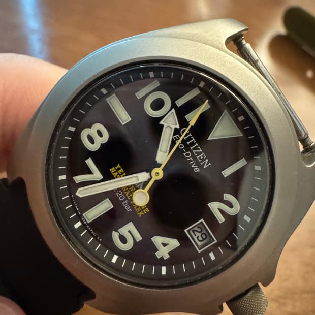 시티즌 프로마스터 터프 Ray Mears 옐로우스톤 7878