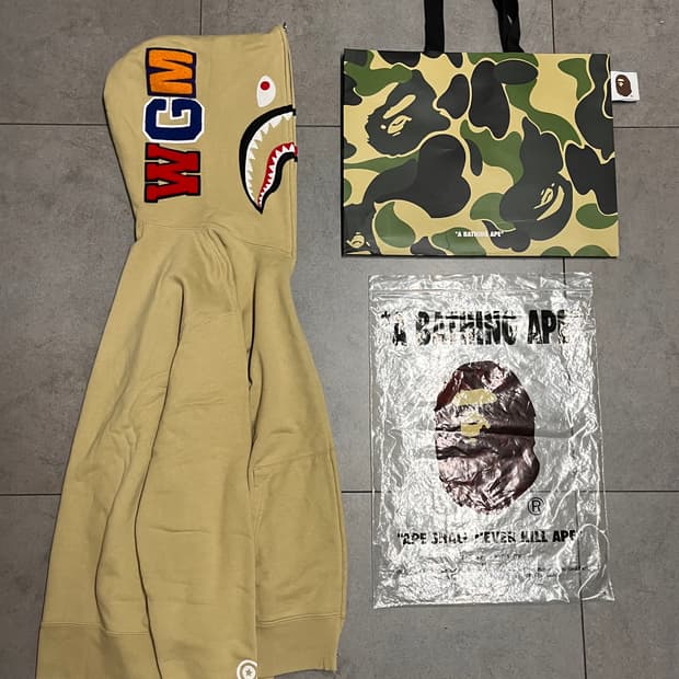 베이프 올베이지 샤크 후드집