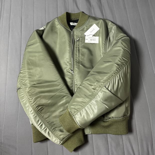 드리스반 노튼 베르소 봄버