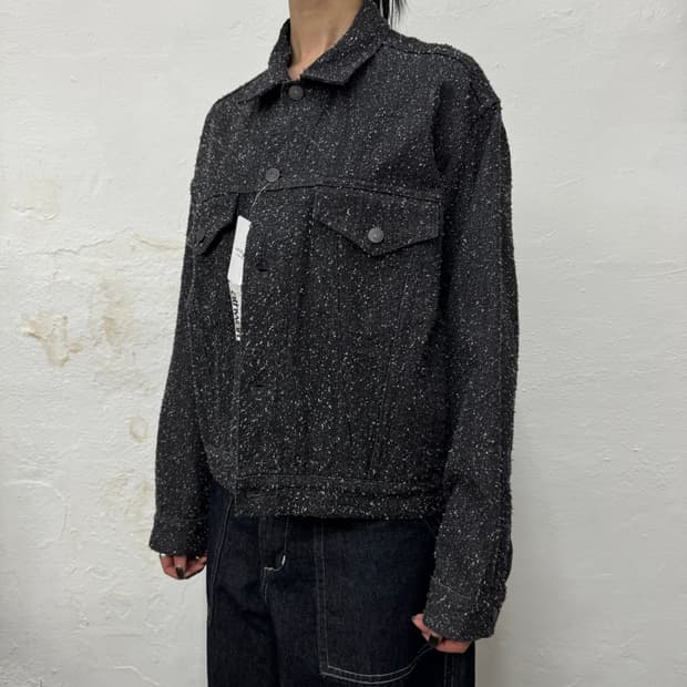 417 EDIPICE 블랙컬러 워시드 데님 부클 트러커 자켓