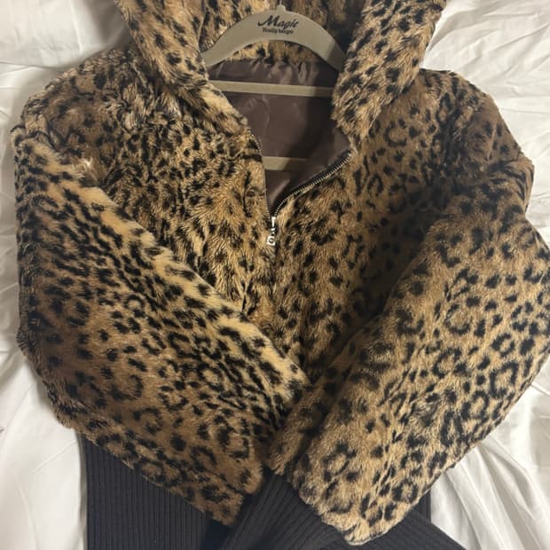 shop502 샵오공이 빈티지 오네갸루 퍼 집업 큐빈티지 파우닝