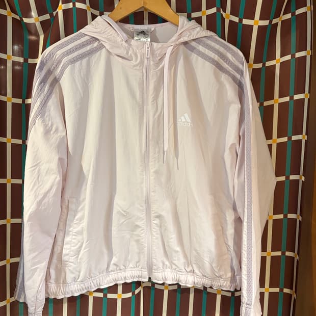 아디다스 에센셜 리피트 로고 루즈 핏