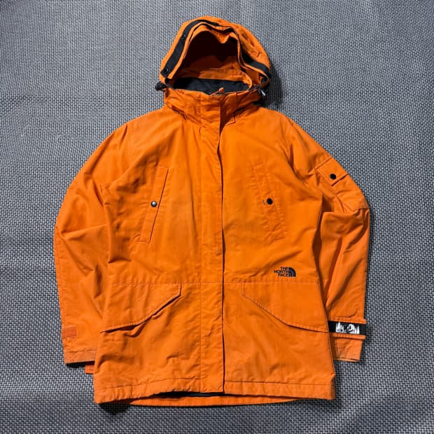 올드 노스페이스 마운틴 파카 (old-8552)