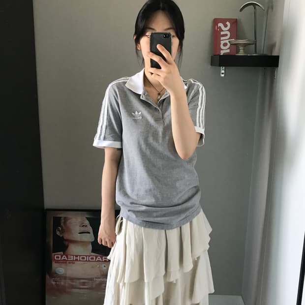 아디다스 트레포일 사이드라인 그레이 카라티