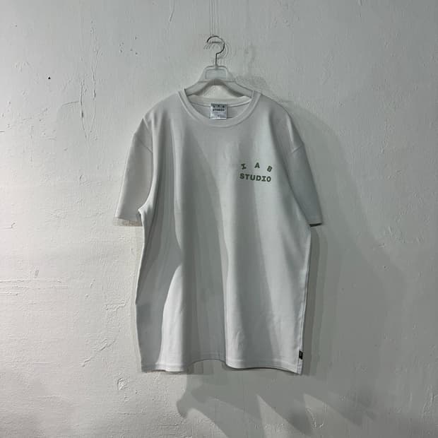 아이앱스튜디오 반팔티 L
