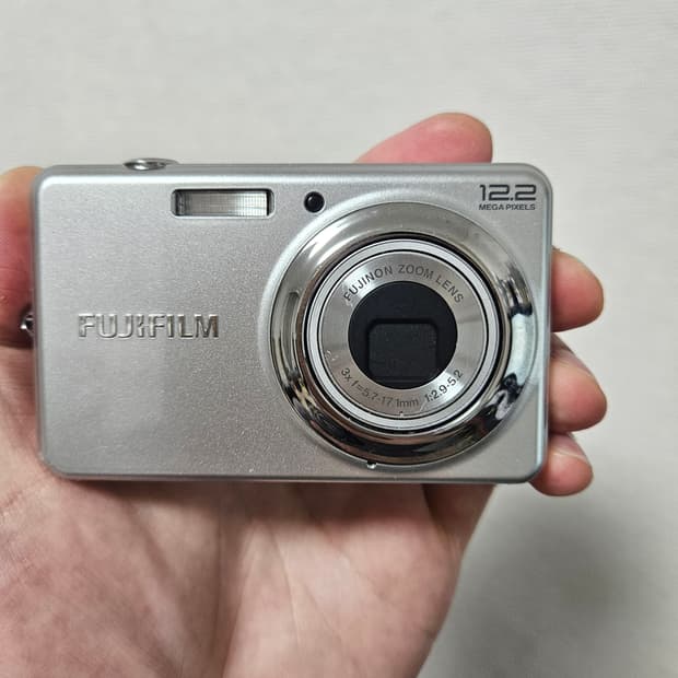 (르세라핌 김채원 디카) 후지필름 FINEPIX J30 디카 파인픽스