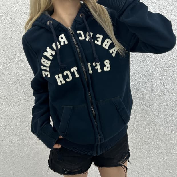 아베크롬비 센터로고 네이비 후드집업 M