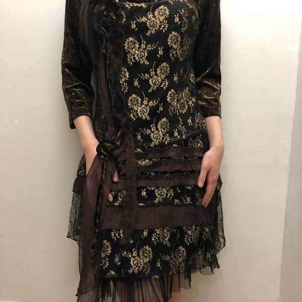 빈티지 브라운 오리엔탈 퍼 원피스