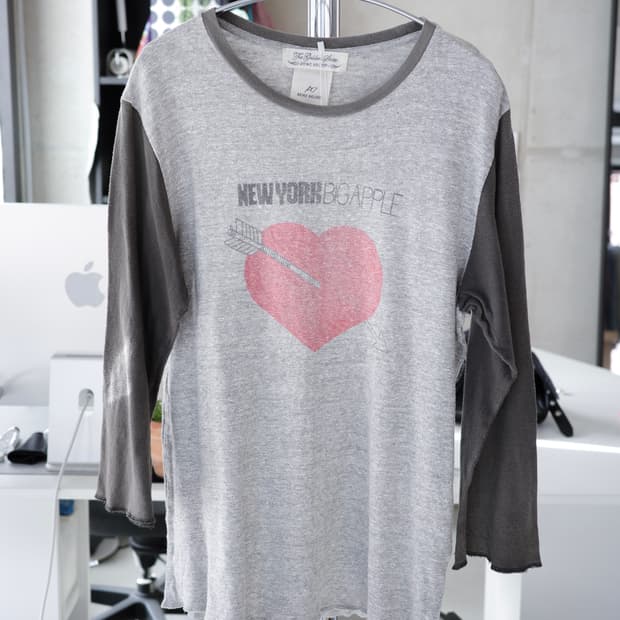 Remi relief 레미 릴리프 미드 슬리브 티셔츠