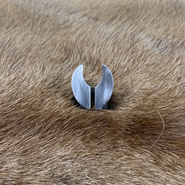 뷰티비스트 윙 링 (L)