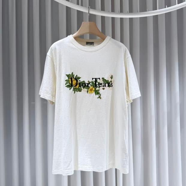 L / 디올 티어스 플라워 로고 자수 반팔 티셔츠