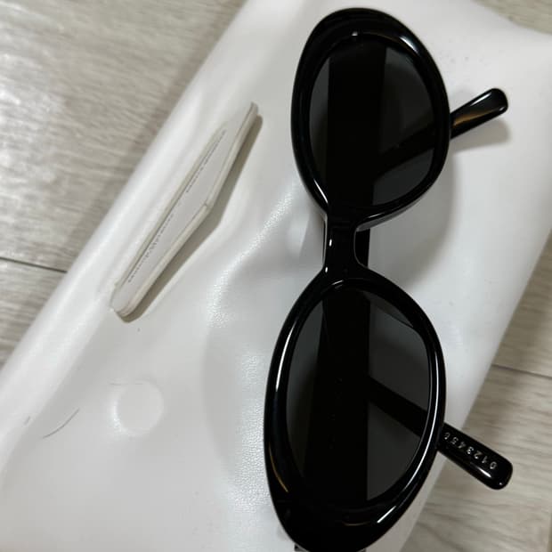 마르지엘라 젠틀몬스터 콜라보 선글라스 