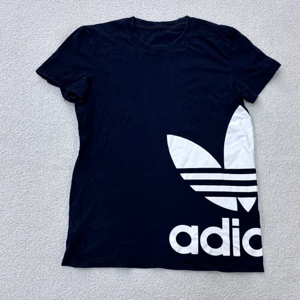 100 아디다스 빅로고 반팔 티셔츠 0312E