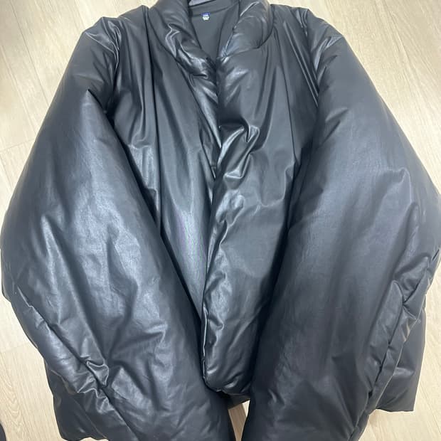 [L] 이지 갭 라운드 패딩