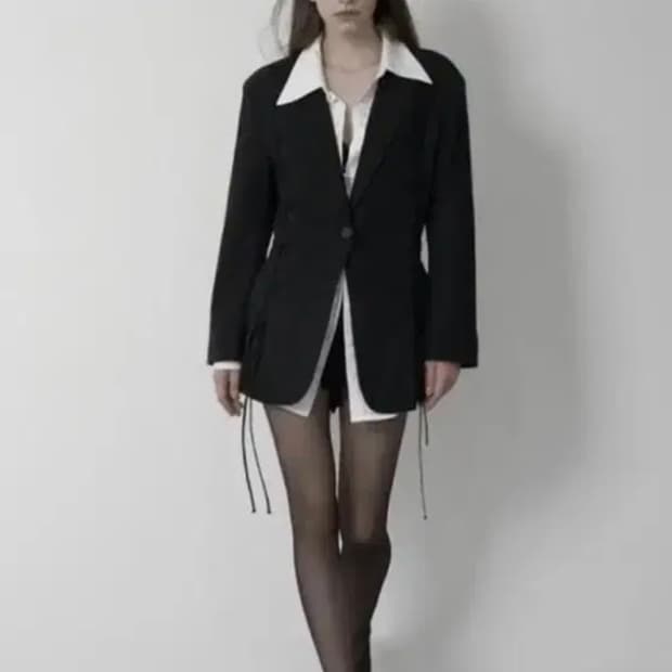 보헤미안서울 오버사이즈드 코르셋 블레이저