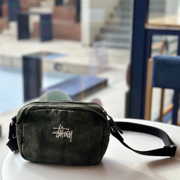 STUSSY 캔버스 워시드 사이드 파우치 