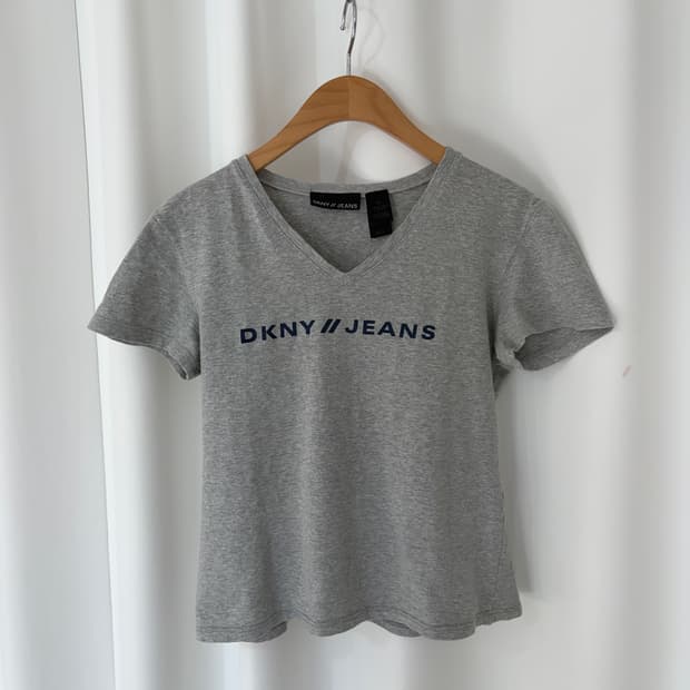 90's DKNY JEANS t-shirt